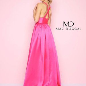 MAC DUGGAL Pink Pleated Plunge Neck Satin Twill Ball-Gown 14 Lipstick